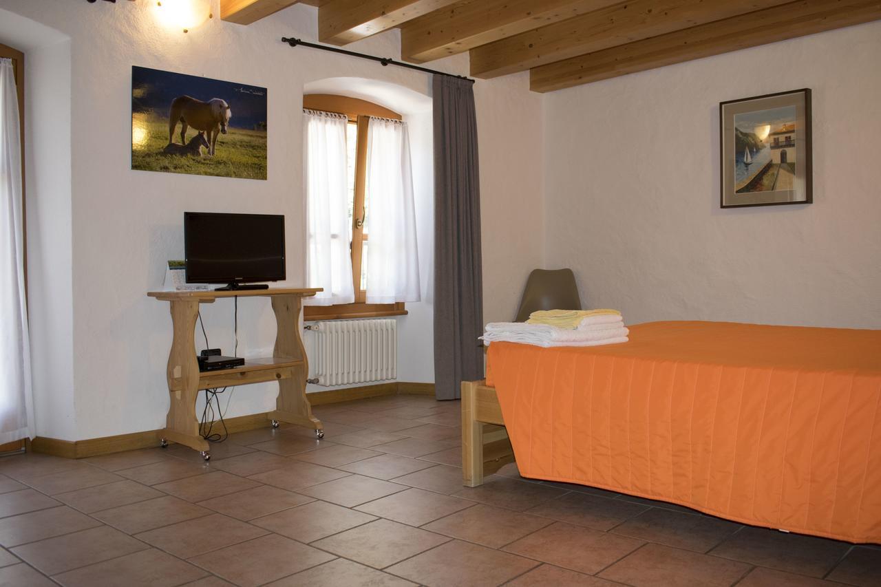 Italo-Svizzero Hotel Chiavenna Exterior photo