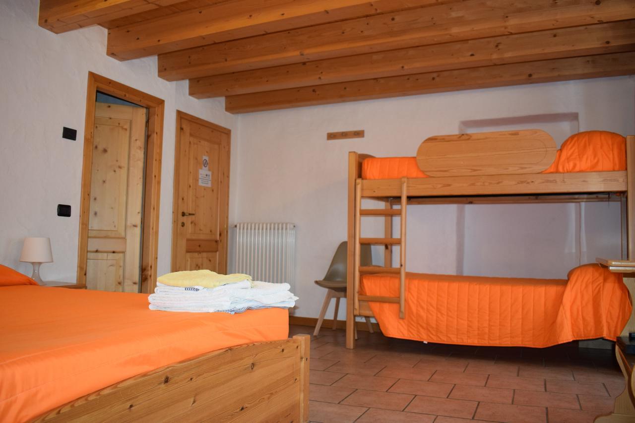 Italo-Svizzero Hotel Chiavenna Exterior photo