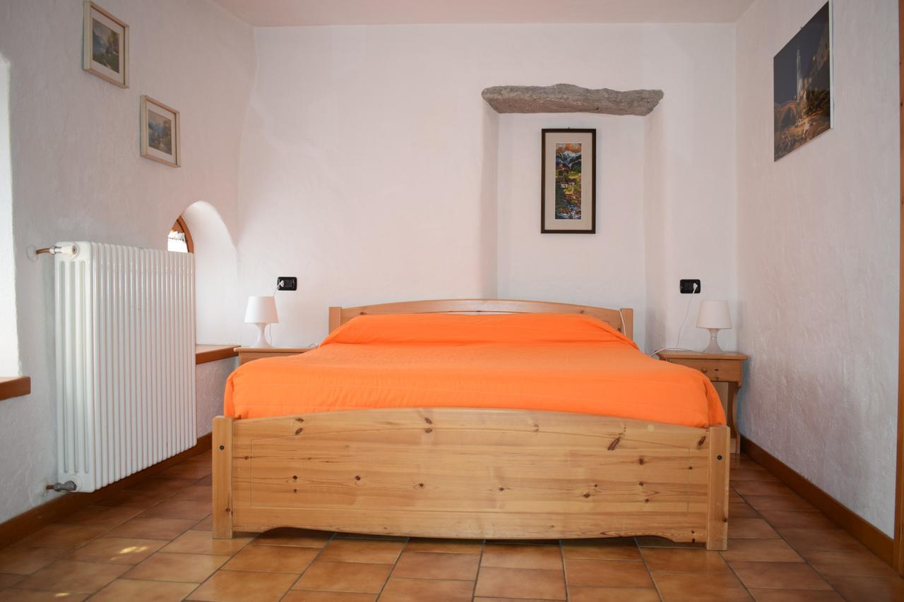 Italo-Svizzero Hotel Chiavenna Exterior photo