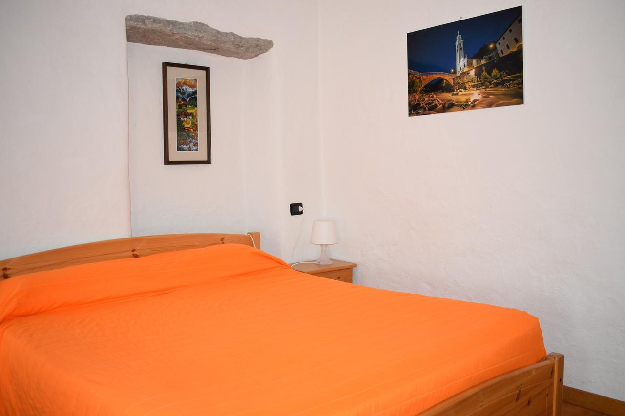 Italo-Svizzero Hotel Chiavenna Exterior photo