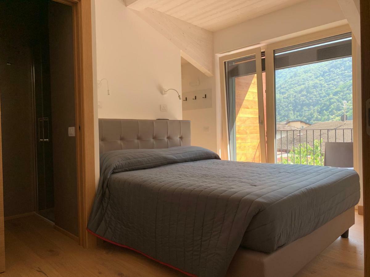 Italo-Svizzero Hotel Chiavenna Exterior photo